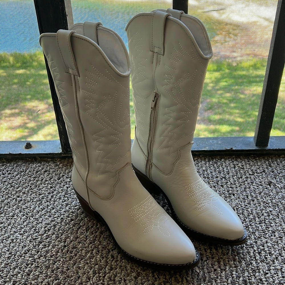 Steve Madden Hayward Cowgirl Boots